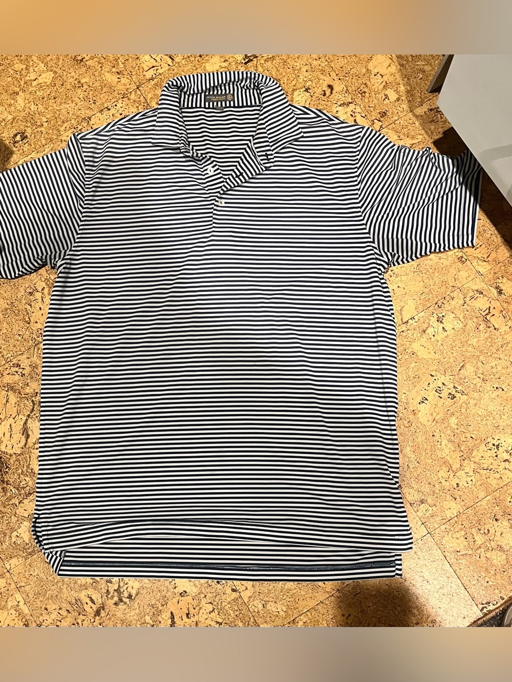 Lot of (2) Men’s Short Sleeve Performance Golf Polo Shirts (Large)